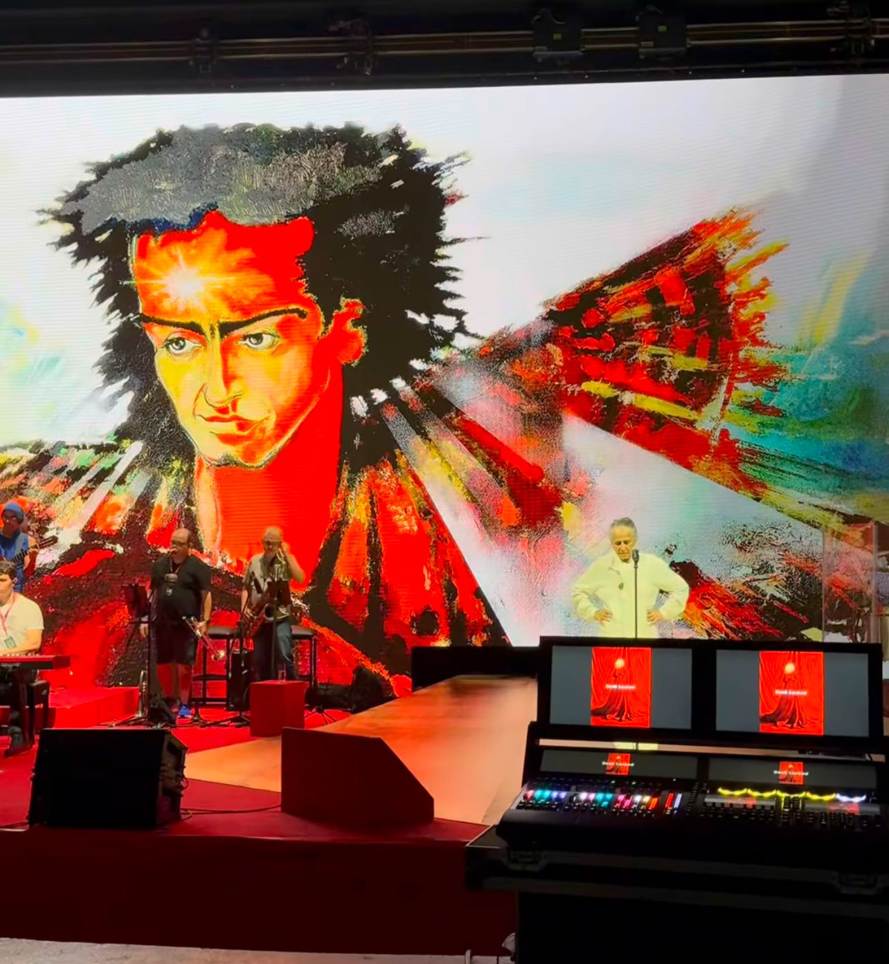 Maria Bethânia emociona em passagem de som e se prepara para celebrar 60 anos de carreira na Concha