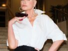 Xuxa resgata saia de mais de 30 anos para desfile em Nova York