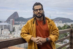 De professor a estrela da Globo: Amaury Lorenzo leva experiência de quase 20 anos em sala de aula para novela