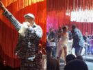 Psirico agita casamento de Juliette e chama Anitta ao palco; assista